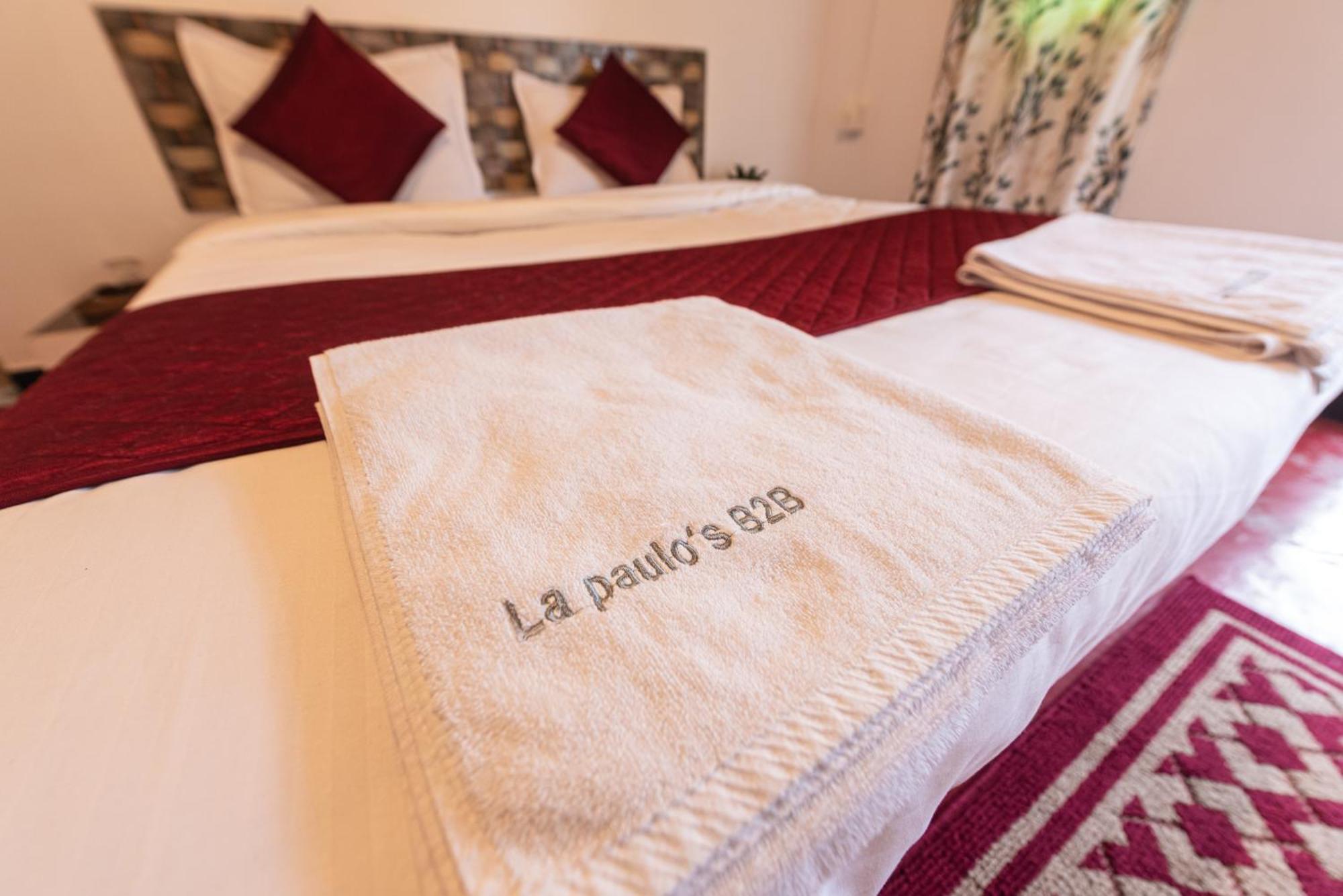 Hotel La Paulo'S Near Beach Resort Morjim Dış mekan fotoğraf