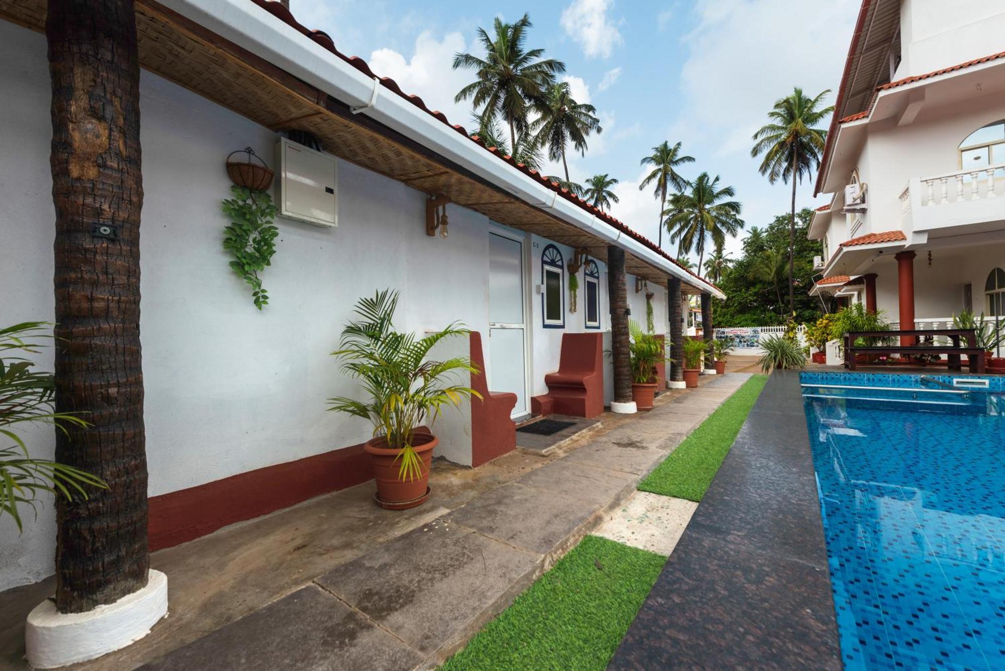 Hotel La Paulo'S Near Beach Resort Morjim Dış mekan fotoğraf