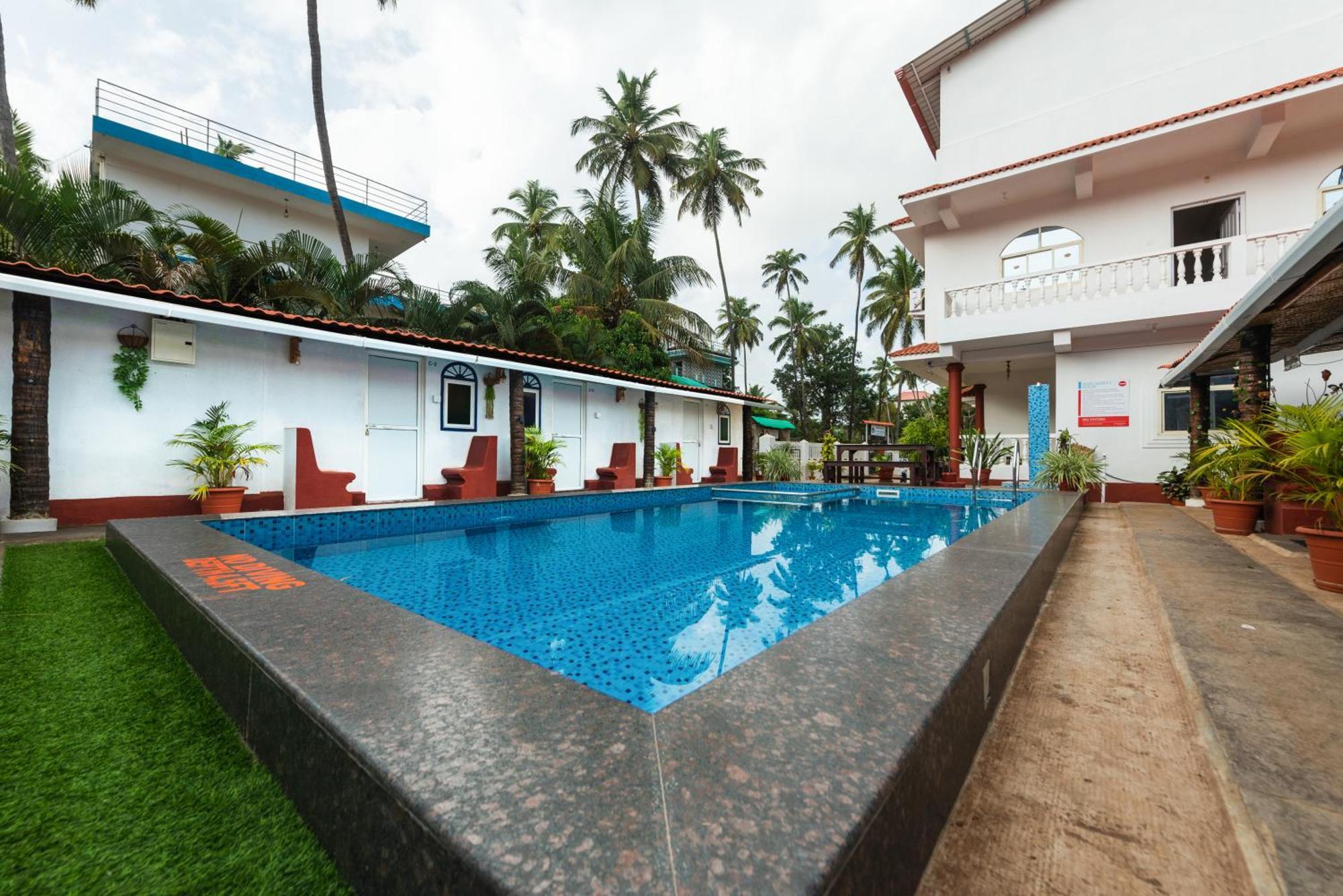 Hotel La Paulo'S Near Beach Resort Morjim Dış mekan fotoğraf